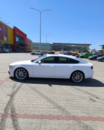 Audi A5 cena 45500 przebieg: 350000, rok produkcji 2010 z Nisko małe 154